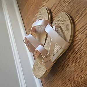 Crocs Women's Tulum Toe Post Sandals Pink Clay size 8